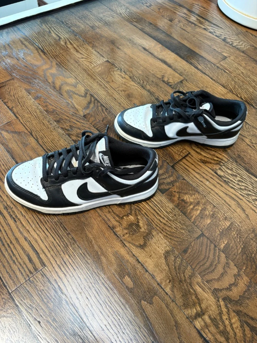Nike Dunk Low Retro Panda Sneakers Black White Women's Size 7.5